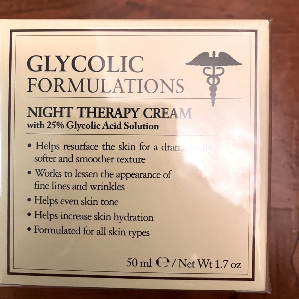 COPY - Facial treatment, night treatment facial cream made in Italy 🇮🇹
